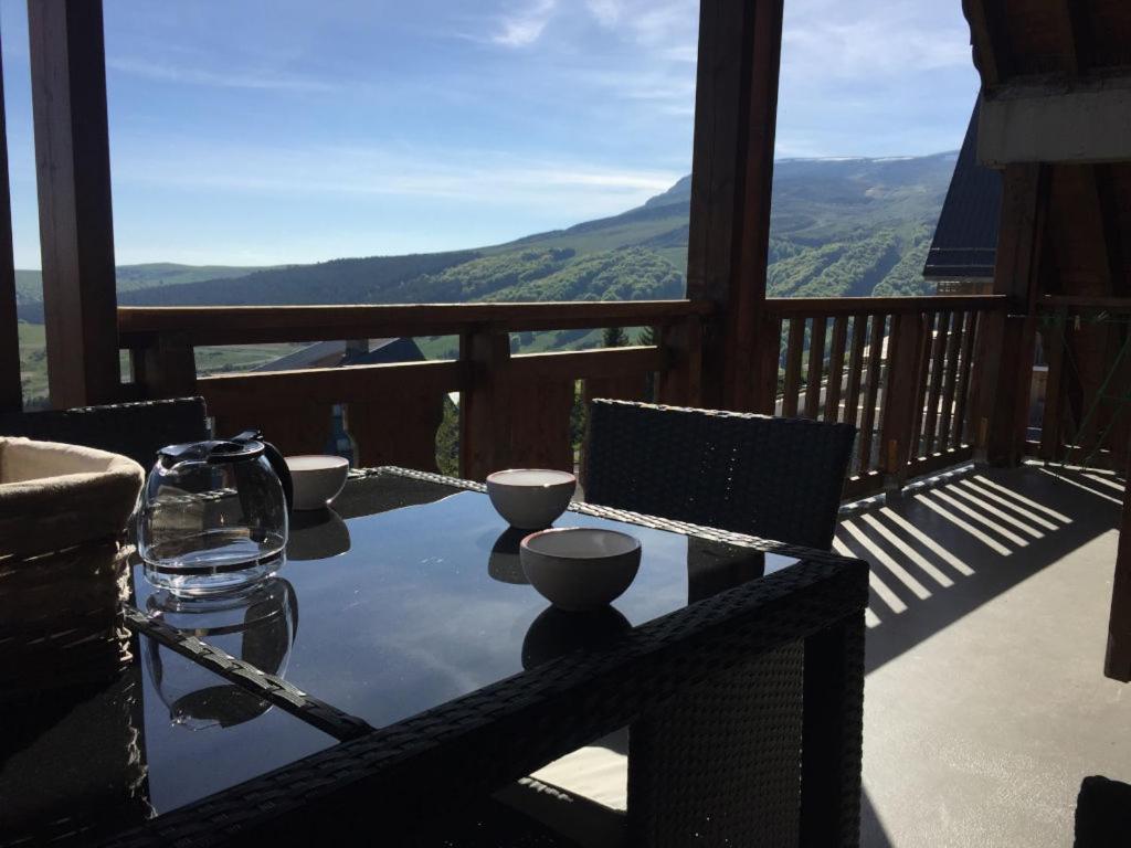 Lama-Gite-Des-Puys T3 Lamado Vue Epoustouflante Sud Avec Grande Terrasse シュペール・ベス エクステリア 写真